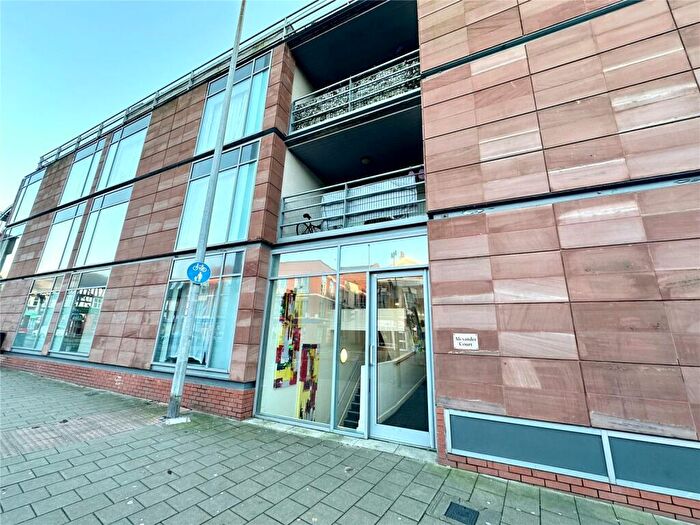 1 Bedroom Flat For Sale In Dee Lane, Chester, CH3