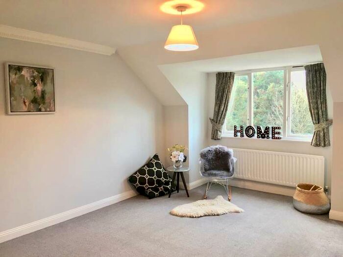 2 Bedroom Apartment To Rent In Bayhall Rd Tunbridge Wells, TN2