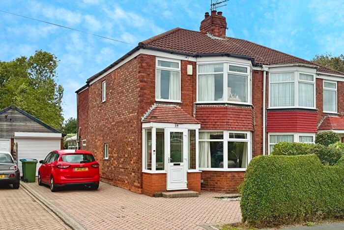 3 Bedroom Semi-Detached House For Sale In Fairfield Avenue, Kirk Ella, HU10