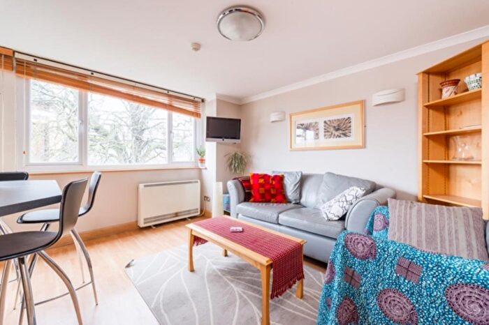 2 Bedroom Apartment To Rent In Lower Fisher Row, Oxford, OX1