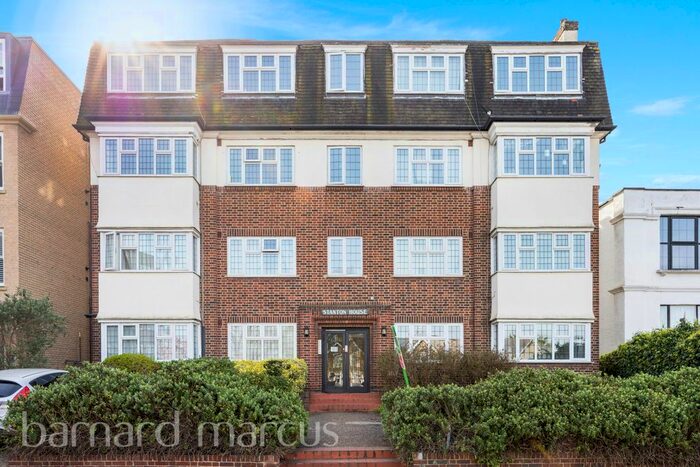3 Bedroom Flat To Rent In St. Marks Hill, Surbiton, KT6