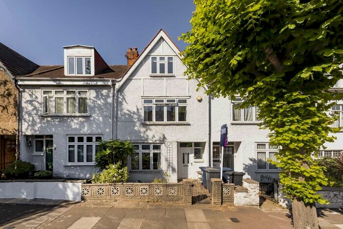 4 Bedroom Terraced House To Rent In Sandringham Road, London, NW11