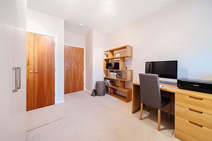2 Bedroom Flat For Sale In Main Road, Knockholt, Sevenoaks, Kent, TN14