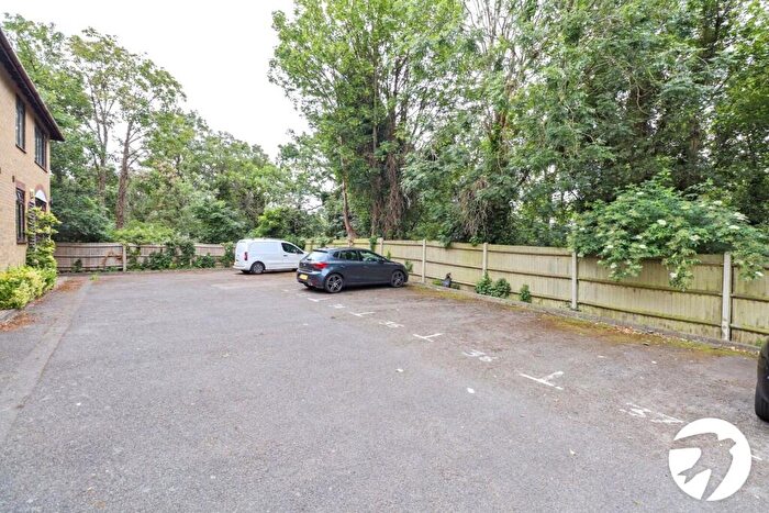 1 Bedroom Flat To Rent In Erith Road, Belvedere, DA17
