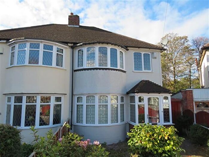 4 Bedroom Semi Detached House To Rent In Teddington Grove, Perry Barr, Birmingham, B42