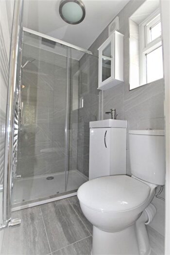 1 Bedroom Flat To Rent In Portland Road, South Norwood, SE25