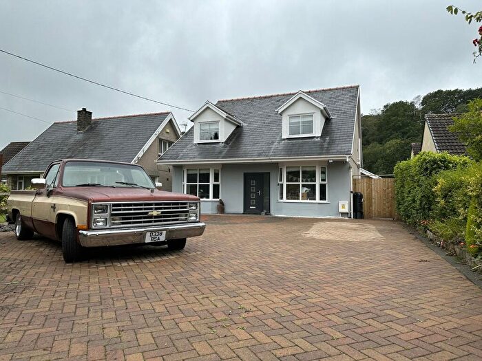 5 Bedroom Detached Bungalow For Sale In Caerbont, Abercrave, Ystradgynlais., SA9