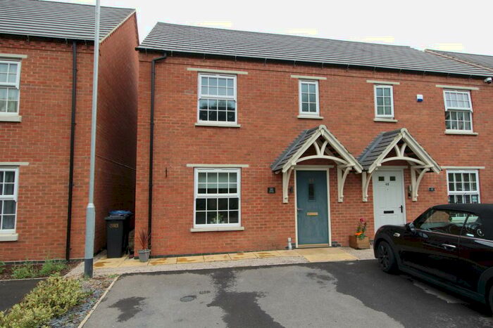 3 Bedroom Semi-Detached House For Sale In Gloster Road, Lutterworth, LE17