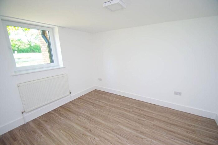 1 Bedroom Flat To Rent In Bracknell Place, Hemel Hempstead, HP2