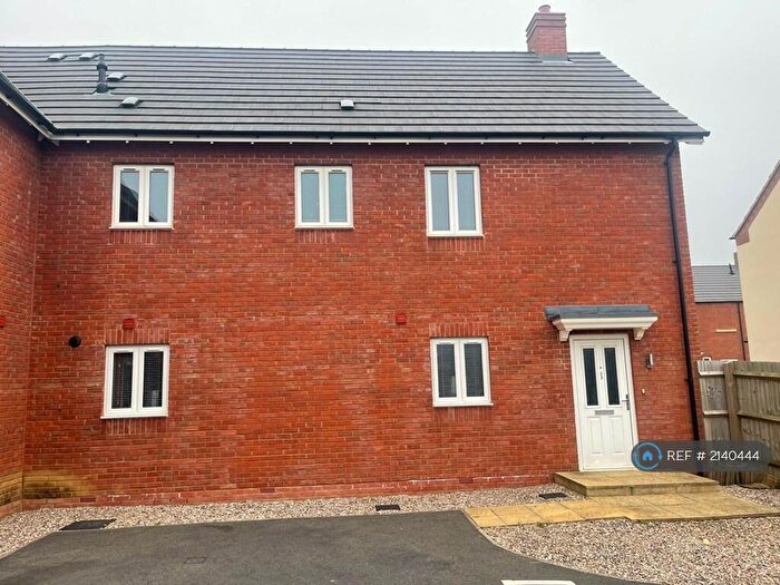 2 Bedroom Maisonette To Rent In Station Road, Thrapston, NN14