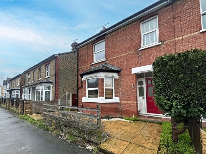 2 Bedroom Maisonette To Rent In Ashford, Surrey, TW15