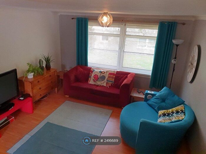 2 Bedroom Flat To Rent In St. Mungo Avenue, Glasgow, G4