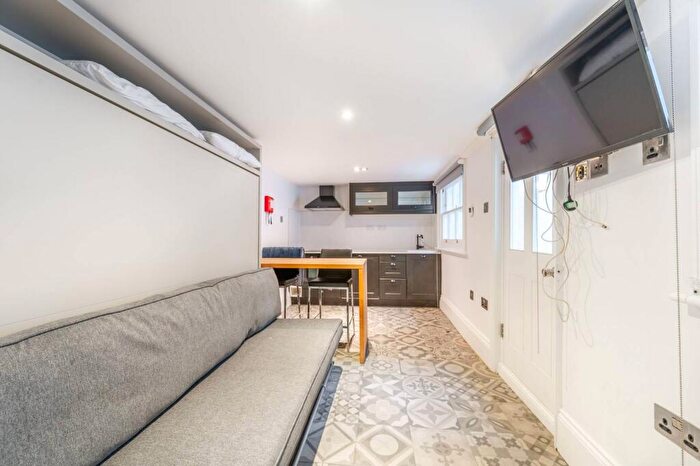 Studio To Rent In Gloucester Place, Marylebone, London, NW1