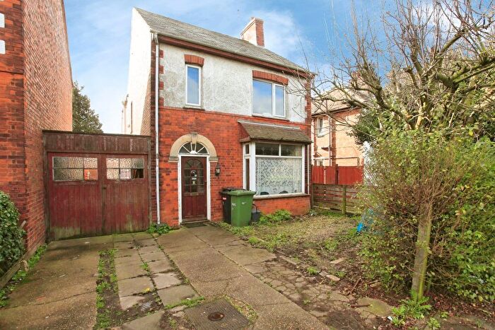 3 Bedroom Detached House For Sale In Westfield Road, Peterborough, PE3