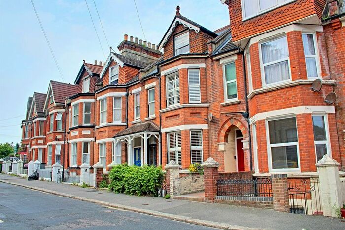 2 Bedroom Maisonette To Rent In Milward Road, Hastings, TN34