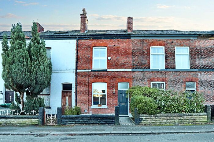 3 Bedroom Terraced House For Sale In York Street, Whitefield, M45