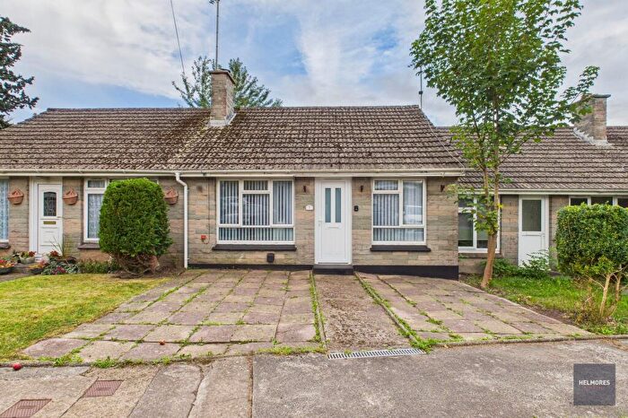 1 Bedroom Terraced Bungalow For Sale In Gowmans Terrace, North Tawton, EX20