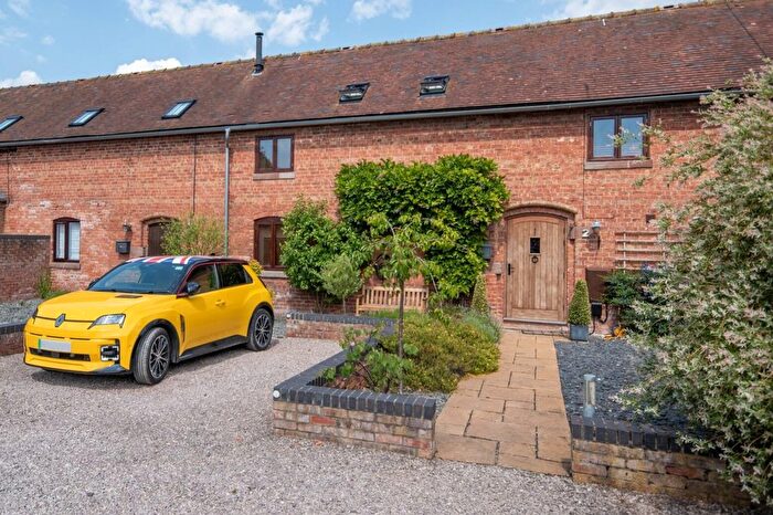 3 Bedroom Barn Conversion For Sale In Wem Lane, Wem, SY4