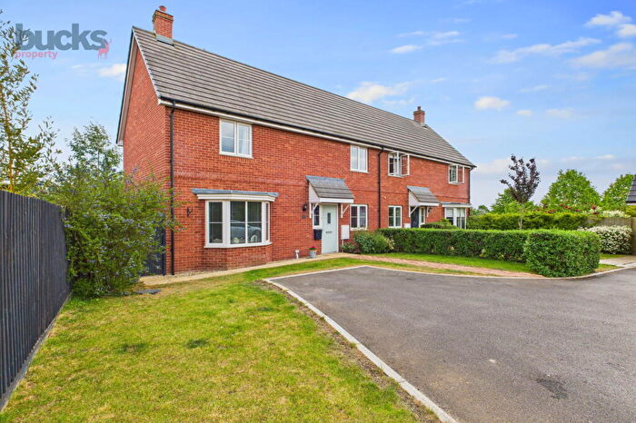 3 Bedroom Semi-Detached House For Sale In Buchan Place, Kingston Bagpuize, Abingdon, OX13