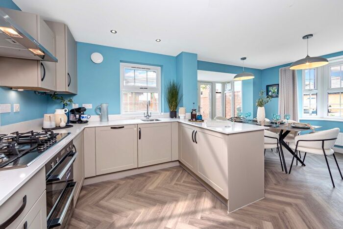 4 Bedroom End Of Terrace House For Sale In "Hereford" At St Laurence Avenue, Aylesford, Maidstone, ME16