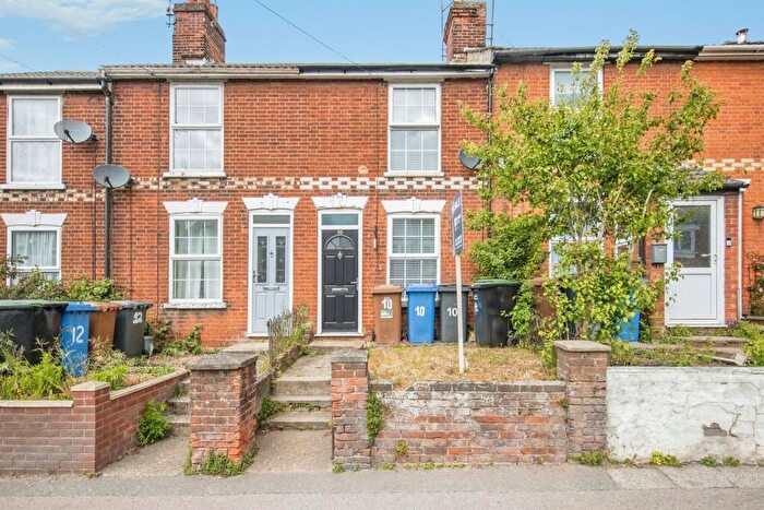 2 Bedroom Terraced House For Sale In Sproughton Road, Ipswich, IP1