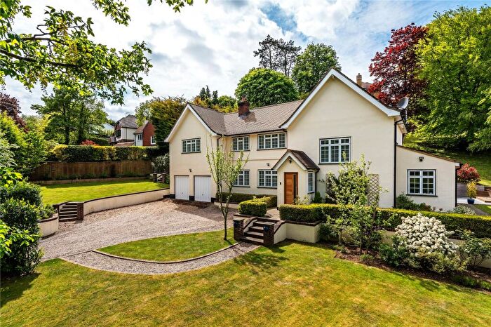 4 Bedroom Detached House For Sale In Slines Oak Road, Woldingham, Caterham, Surrey, CR3