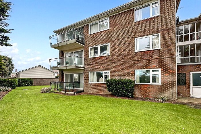 2 Bedroom Flat For Sale In The Martlets, Rustington, Littlehampton, West Sussex, BN16