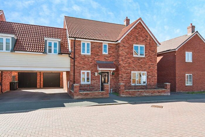4 Bedroom End Of Terrace House For Sale In Robinson Avenue, Houghton Conquest, Bedford, MK45