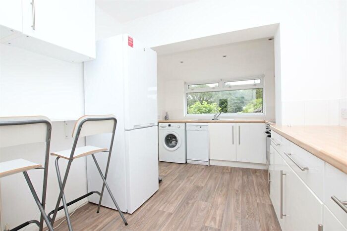 3 Bedroom Semi-Detached House To Rent In Cedric Road, Bath, BA1