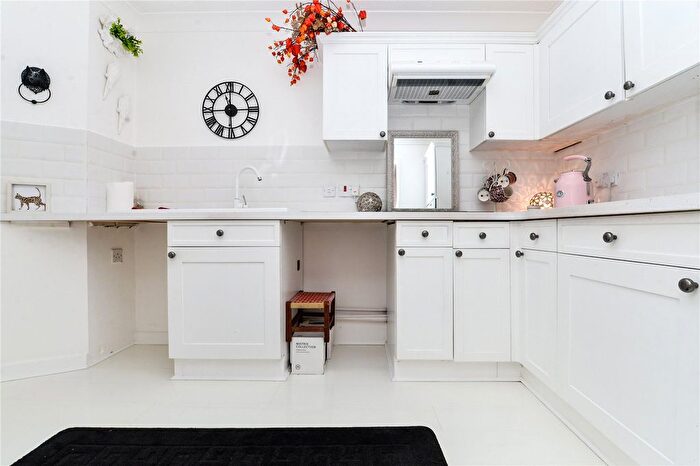 2 Bedroom Semi-Detached House For Sale In Bucklers Lodge, Anchorage Way, Lymington, Hampshire, SO41