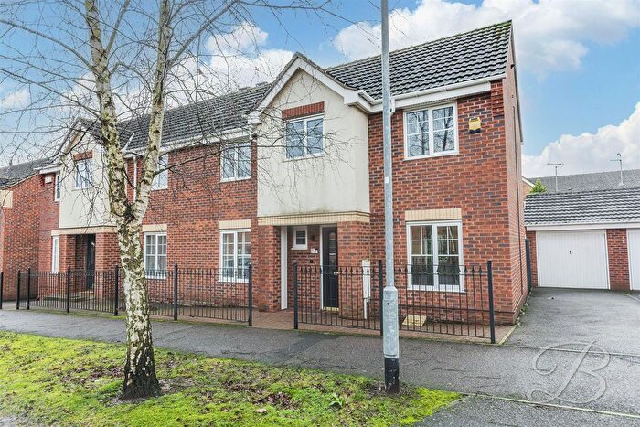 3 Bedroom Semi Detached House For Sale In Black Rock Way, Mansfield, NG18