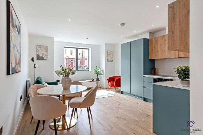 2 Bedroom Flat For Sale In Fairholme Road, Harrow, Middlesex, HA1