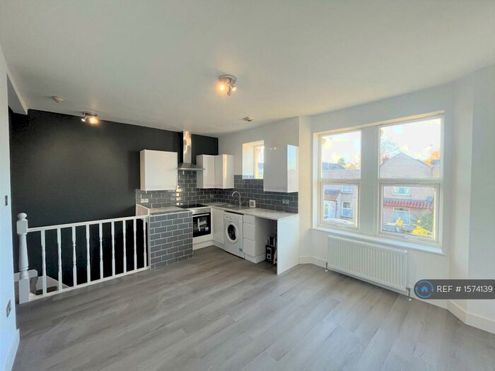 1 Bedroom Flat To Rent In Soundwell Road, Bristol, BS15