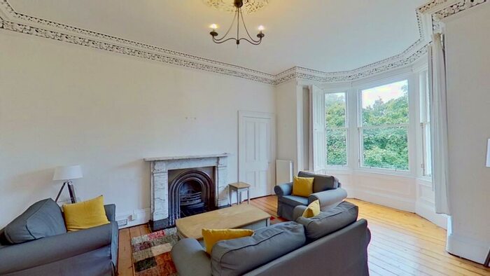 3 Bedroom Flat To Rent In Gladstone Terrace, Edinburgh, EH9