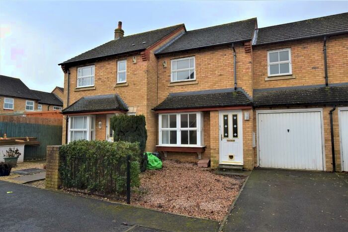 3 Bedroom Terraced House To Rent In Larkspur Square, Bicester, Oxfordshire, OX26
