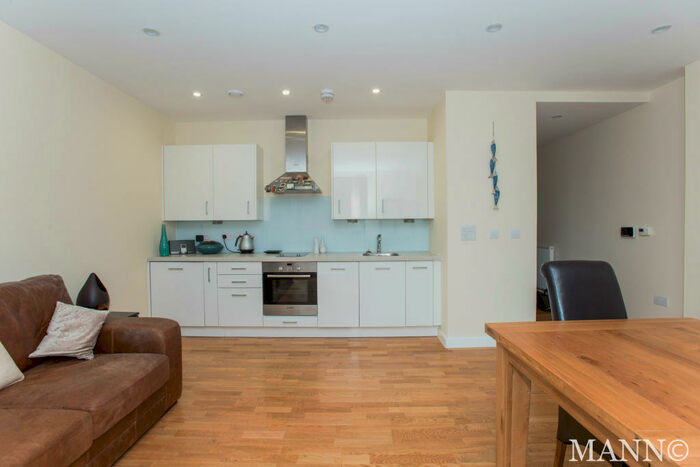 Flat To Rent In Station Road, Sidcup, DA15