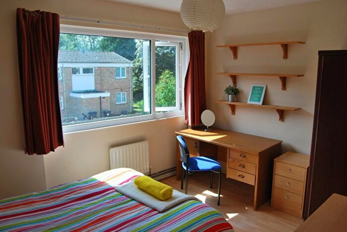 6 Bedroom Semi Detached House To Rent In Downs Road, Canterbury, CT2