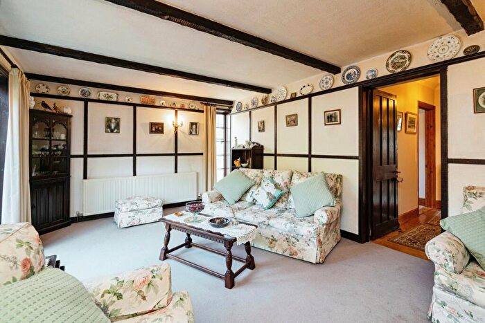 2 Bedroom Detached Bungalow For Sale In Beccles Road, St Olaves, Great Yarmouth, NR31