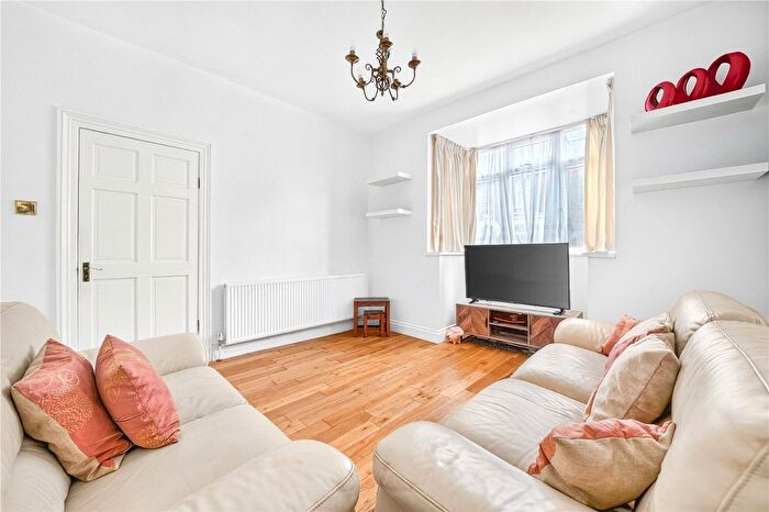 3 Bedroom Semi Detached House For Sale In Wilmot Road, Leyton, London, E10