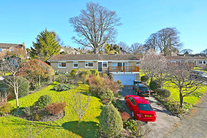 4 Bedroom Detached Bungalow For Sale In Harewell Close, Glasshouses, HG3