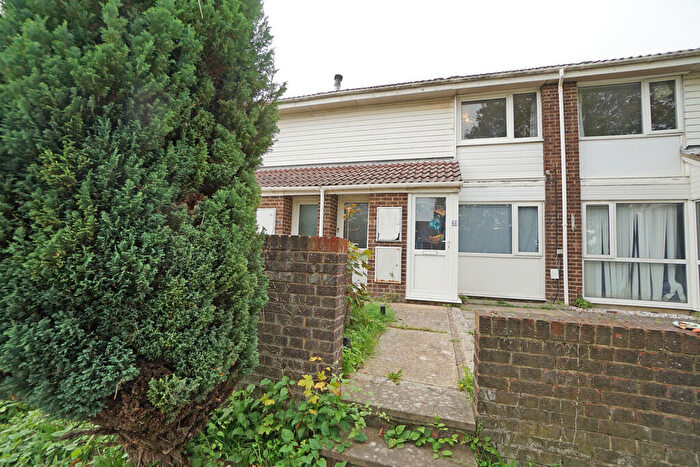 1 Bedroom Apartment To Rent In Waltham Close, Portchester, PO16