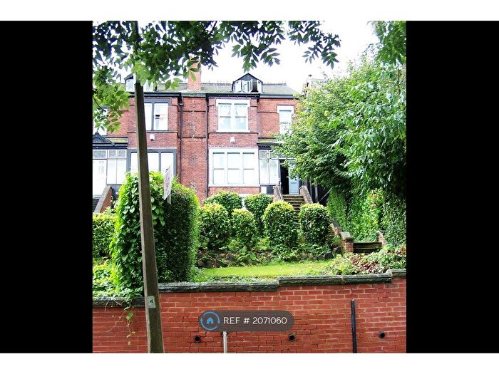 4 Bedroom Maisonette To Rent In Ridge Terrace, Leeds, LS6