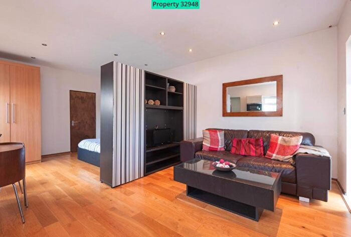 Studio To Rent In Dyke Road Avenue, Brighton, BN1