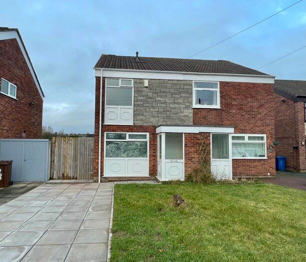 3 Bedroom Semi-Detached House To Rent In Walford Road, Ashton-In-Makerfield, Wigan, WN4