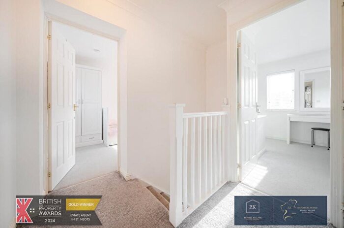 3 Bedroom End Of Terrace House For Sale In Chapman Way, Eynesbury, St. Neots, PE19