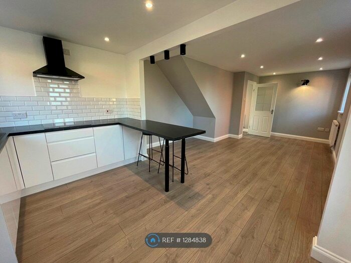 2 Bedroom Terraced House To Rent In Charlotte Close, Tividale, Oldbury, B69