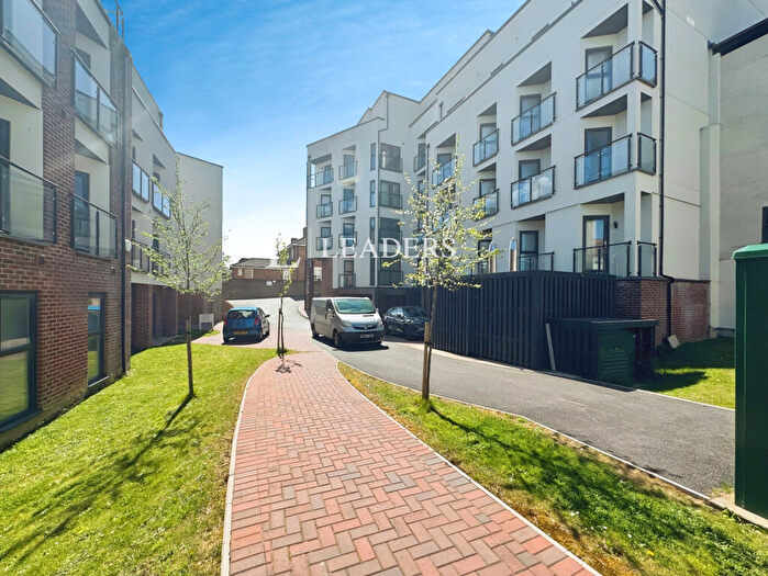 1 Bedroom Apartment To Rent In The Balbirs, Portswood Road Southampton, SO17