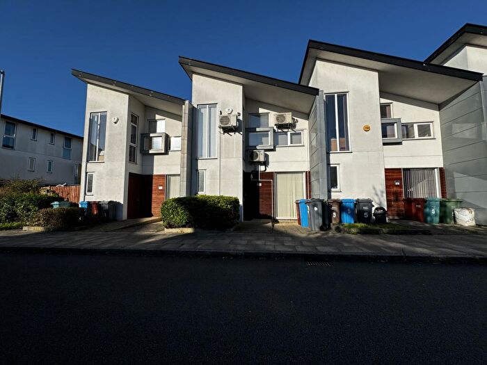 3 Bedroom Terraced House For Sale In Manchester, M11