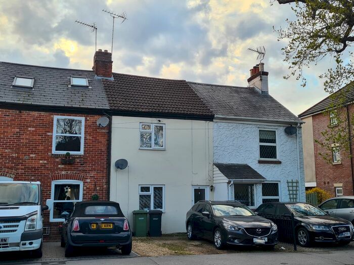 3 Bedroom Terraced House To Rent In Bournemouth Road, Chandler's Ford, Eastleigh, SO53