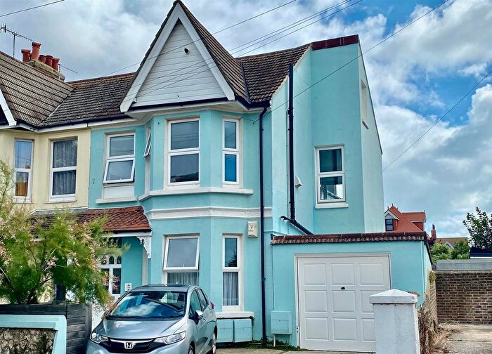 2 Bedroom Property To Rent In Alexandra Road, Worthing, BN11
